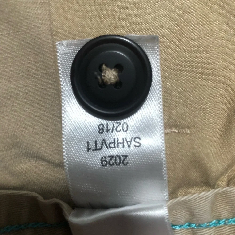 Aeropostale Tan Cargo Shorts